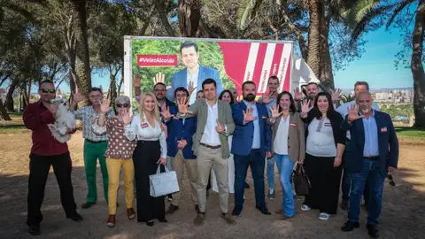 Badajoz 5 Estrellas se presenta como alternativa para las bases del Partido Popular de Badajoz Badajoz 5 Estrellas se presenta como alternativa para las bases del Partido Popular de Badajoz