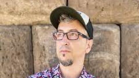 Benito Olmo. Escritor.