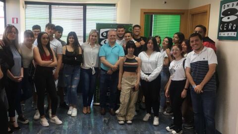 El Programa de Aula Compartida (PAC) de Sagunto visita Onda Cero Sagunto