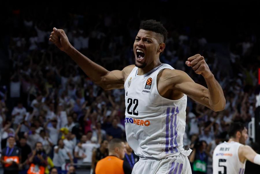 Tavares: "El único equipo que puede hacer esto es el Real Madrid" Tavares: "El único equipo que puede hacer esto es el Real Madrid"