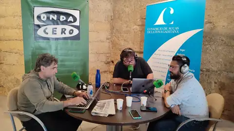 Instantes de las charlas grabadas en el Consorcio de Aguas Instantes de las charlas grabadas en el Consorcio de Aguas