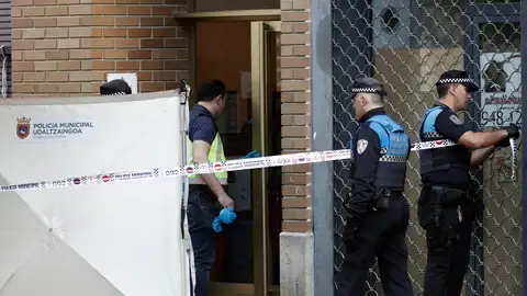 Muere un hombre apuñalado en Pamplona y a policía detiene a su pareja Muere un hombre apuñalado en Pamplona y a policía detiene a su pareja
