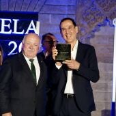 El escritor Roberto Santiago gana el XXVIII Premio Fernando Lara.