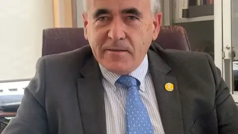 Pachi Esparza Pachi Esparza