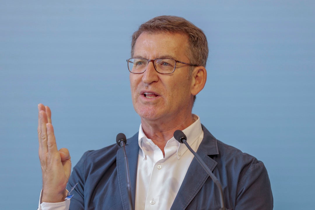 Los líderes nacionales arropan a sus candidatos en el primer día de campaña Los líderes nacionales arropan a sus candidatos en el primer día de campaña