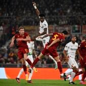 La Roma de Mourinho supera al Leverkusen