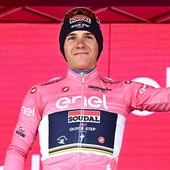Evenepoel se retira del Giro tras dar positivo en covid Evenepoel se retira del Giro tras dar positivo en covid