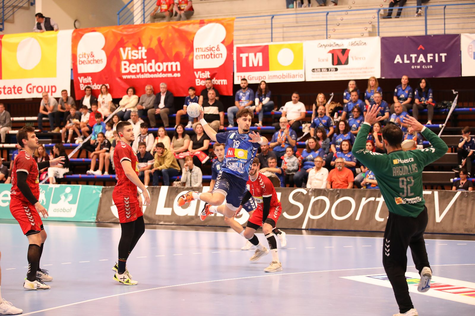 El TM Balonmano Benidorm conservará la categoría la próxima temporada El TM Balonmano Benidorm conservará la categoría la próxima temporada
