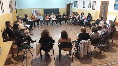 Uno de los encuentros organizados para la formación del colectivo Uno de los encuentros organizados para la formación del colectivo