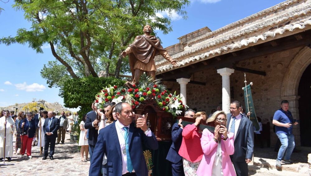 Imagen de San Isidro en la ermita de Alarcos