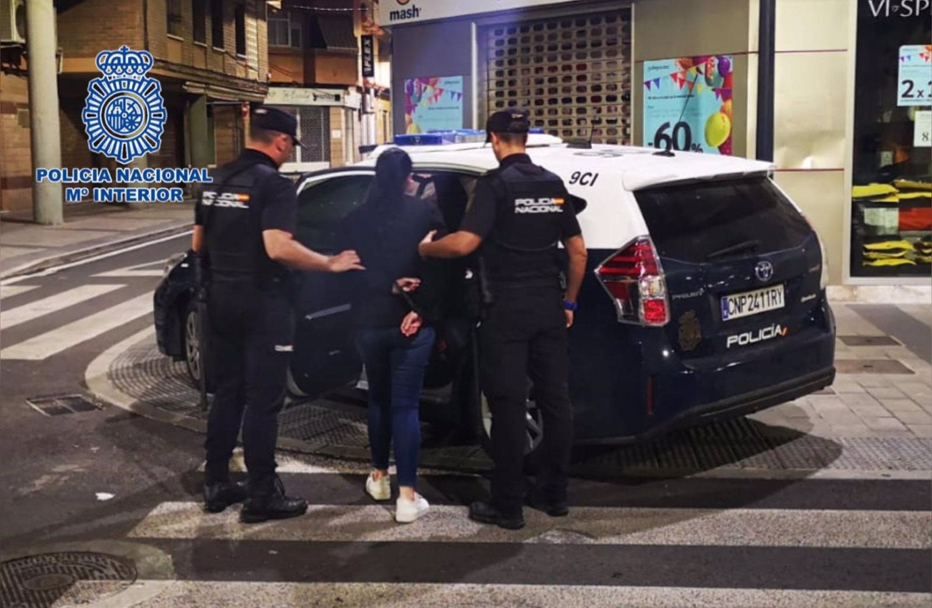 Dos detenidos en Alicante y hasta ocho propuestas de sanción en dos locales de ocio Dos detenidos en Alicante y hasta ocho propuestas de sanción en dos locales de ocio