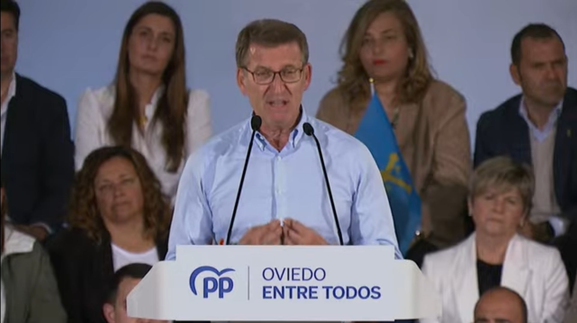 Feijóo lamenta que los "sanchistas sólo levanten la voz un poquito" Feijóo lamenta que los "sanchistas sólo levanten la voz un poquito"