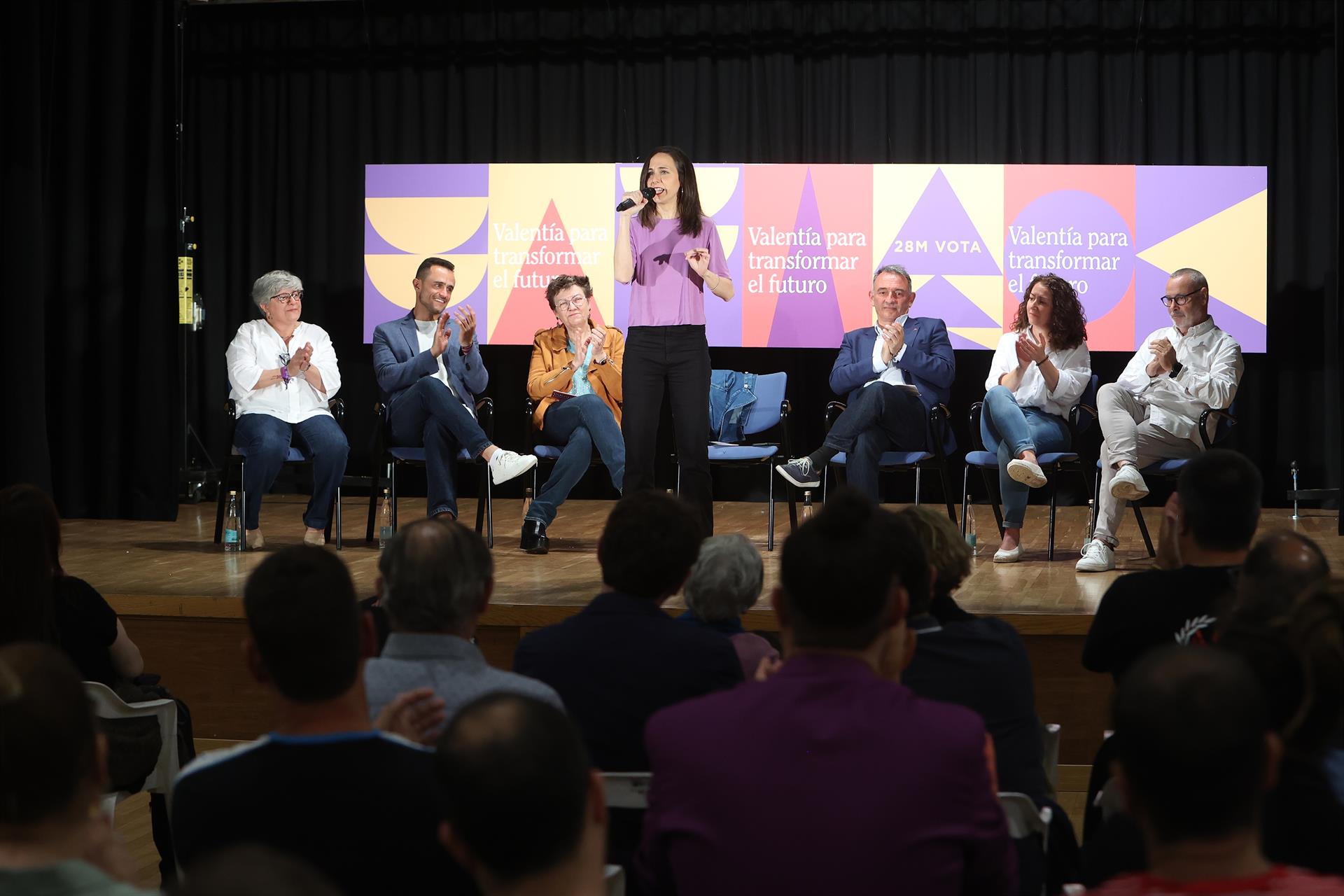 Belarra afirma que frente a derecha "asalvajada" y PSOE de "parches" solo UP "tiene valentía para transformar" Belarra afirma que frente a derecha "asalvajada" y PSOE de "parches" solo UP "tiene valentía para transformar"