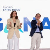 La presidenta de la Comunidad de Madrid, Isabel Díaz Ayuso, y el alcalde madrileño, José Luis Martínez-Almeida