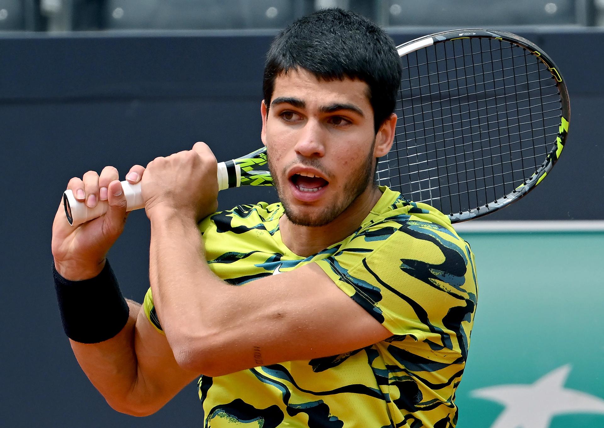 Carlos Alcaraz cae ante Marozsan en Roma y ya mira a Roland Garros Carlos Alcaraz cae ante Marozsan en Roma y ya mira a Roland Garros