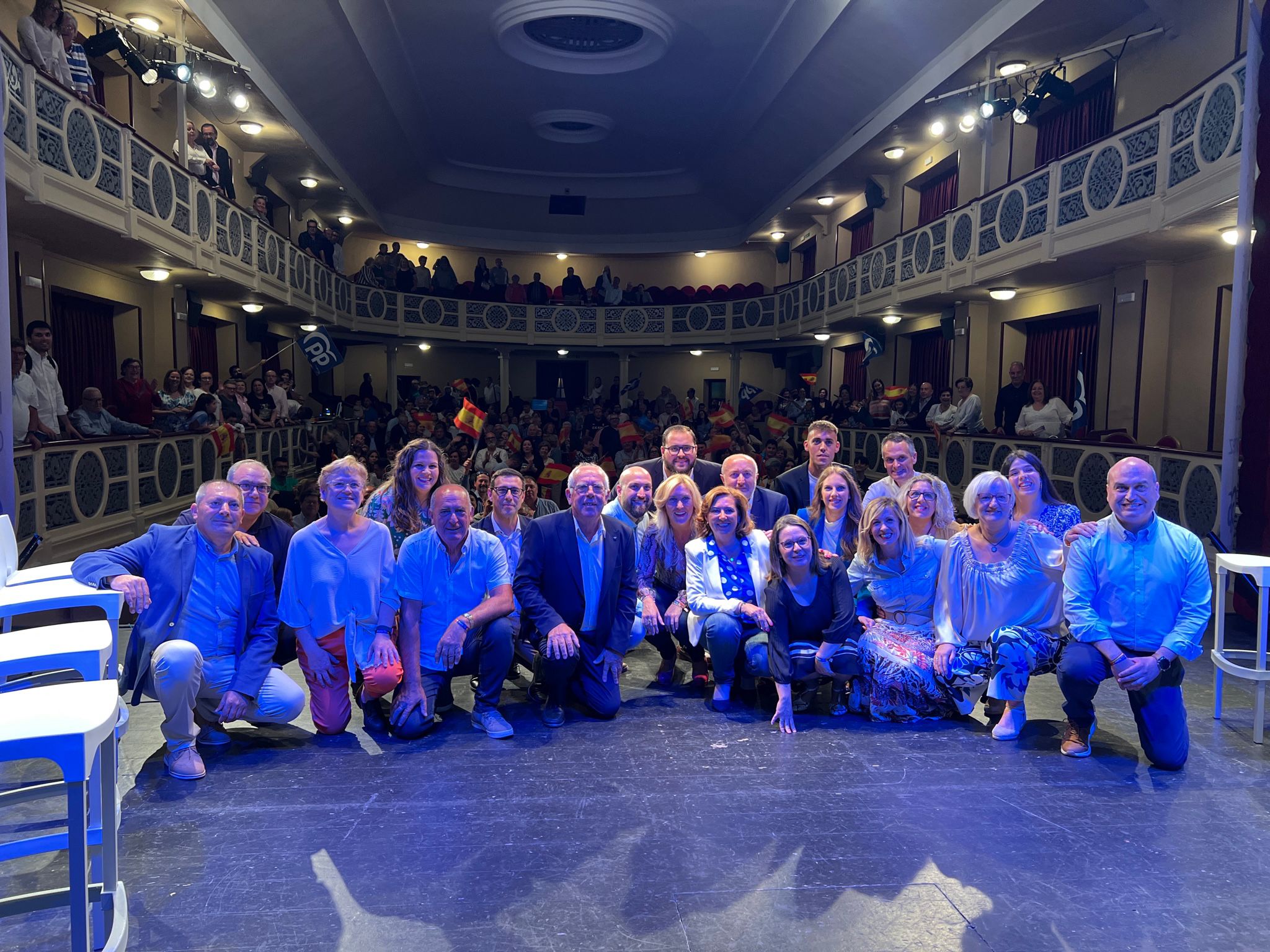 El PP de Almoradí presenta una candidatura "renovada, con experiencia, y que combina confianza e ilusión en un proyecto de futuro" El PP de Almoradí presenta una candidatura "renovada, con experiencia, y que combina confianza e ilusión en un proyecto de futuro"
