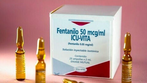 El fentanilo es similar a otros opioides, como la morfina, la oxicodona y la hidrocodona, pero es mucho más potente.