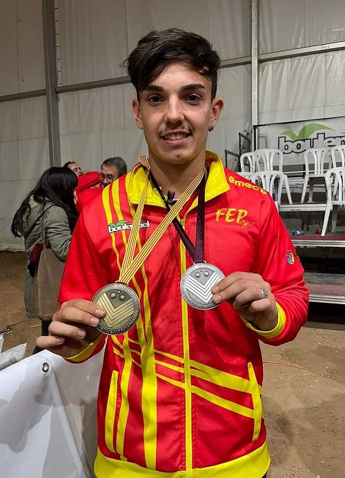 Jesús Escacho, se puede vivir de la petanca Jesús Escacho, se puede vivir de la petanca