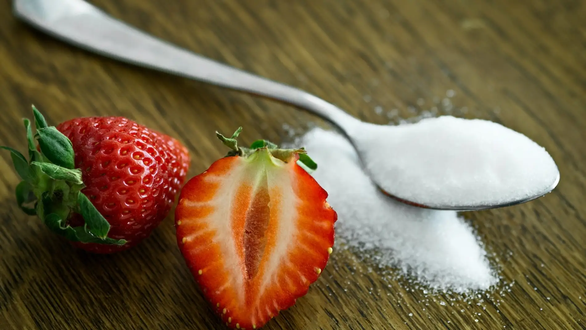 Qué son los azúcares libres: cuáles son sus riesgos y qué alimentos los incluyen