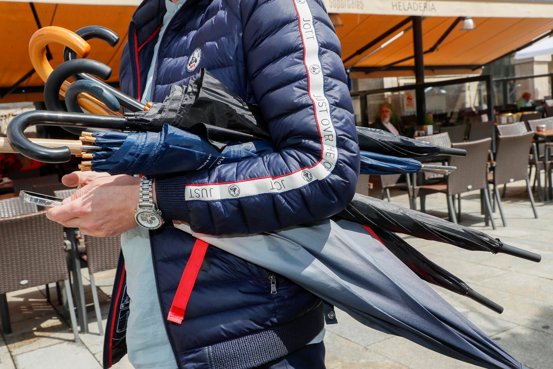 Roberto Brasero avisa por las lluvias: de nuevo se cierra el grifo Roberto Brasero avisa por las lluvias: de nuevo se cierra el grifo