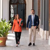 La Junta de Andalucía avalará el 15% de la hipoteca a jóvenes que compren su primera vivienda La Junta de Andalucía avalará el 15% de la hipoteca a jóvenes que compren su primera vivienda