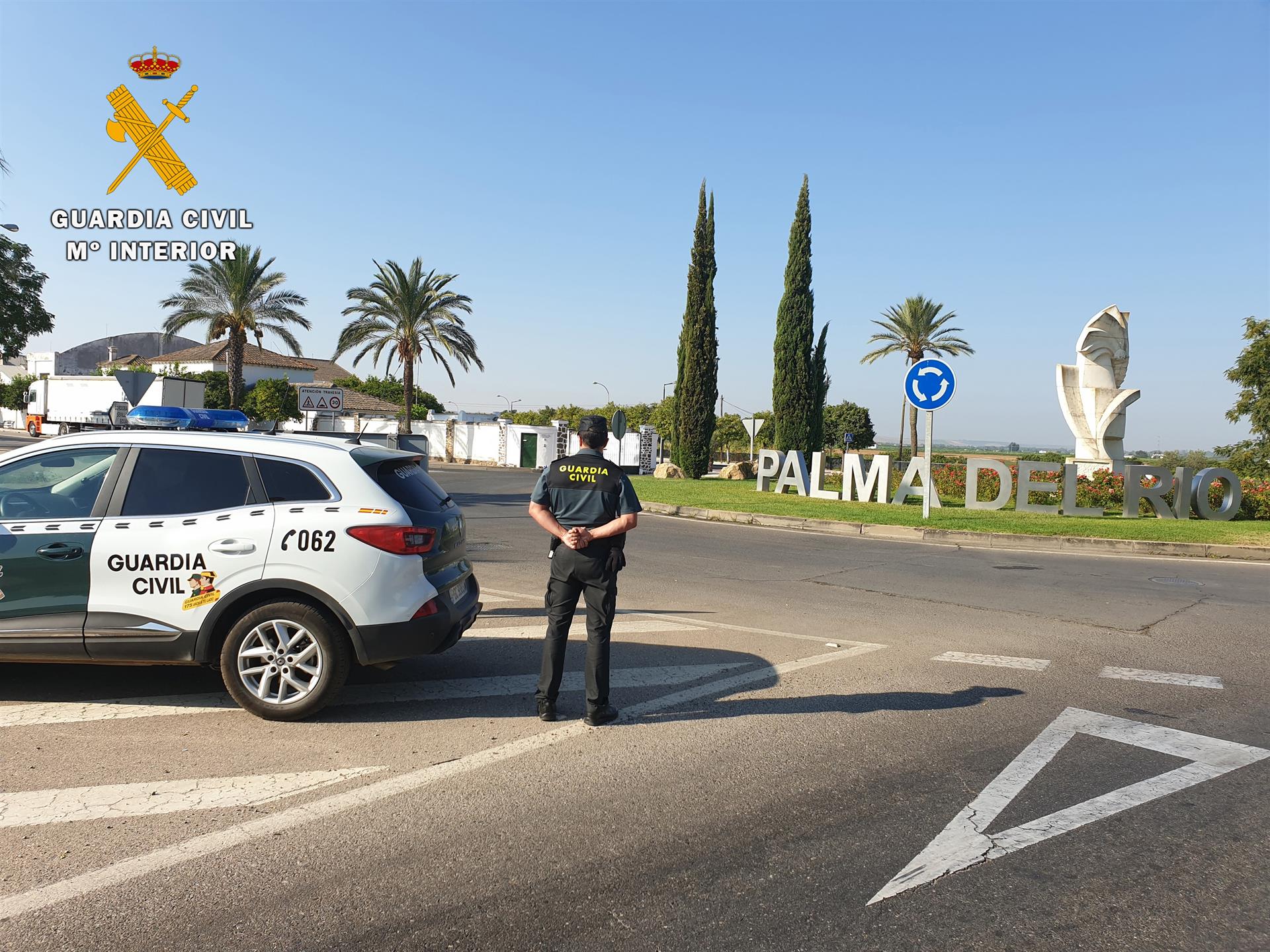 En libertad con cargos los siete acusados de una violación grupal a una mujer en Palma del Río En libertad con cargos los siete acusados de una violación grupal a una mujer en Palma del Río