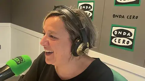 Natalia Lascorz, en los estudios de Huesca de Onda Cero. Natalia Lascorz, en los estudios de Huesca de Onda Cero.