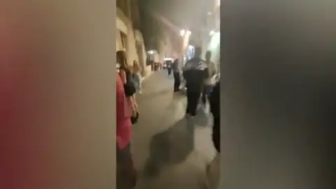 Los vecinos del casco histórico de Alicante piden a los partidos políticos una solución integral para este barrio degradado Los vecinos del casco histórico de Alicante piden a los partidos políticos una solución integral para este barrio degradado