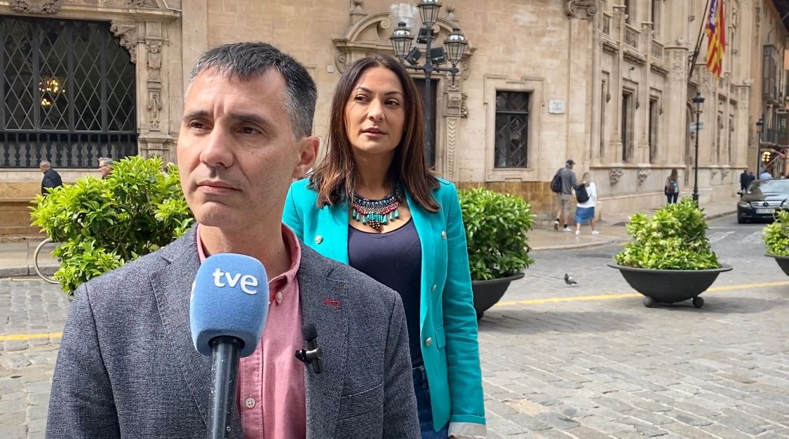 Proposta per les Illes promete agilizar los trámites administrativos con declaraciones responsables y reducir el "papeleo" Proposta per les Illes promete agilizar los trámites administrativos con declaraciones responsables y reducir el "papeleo"