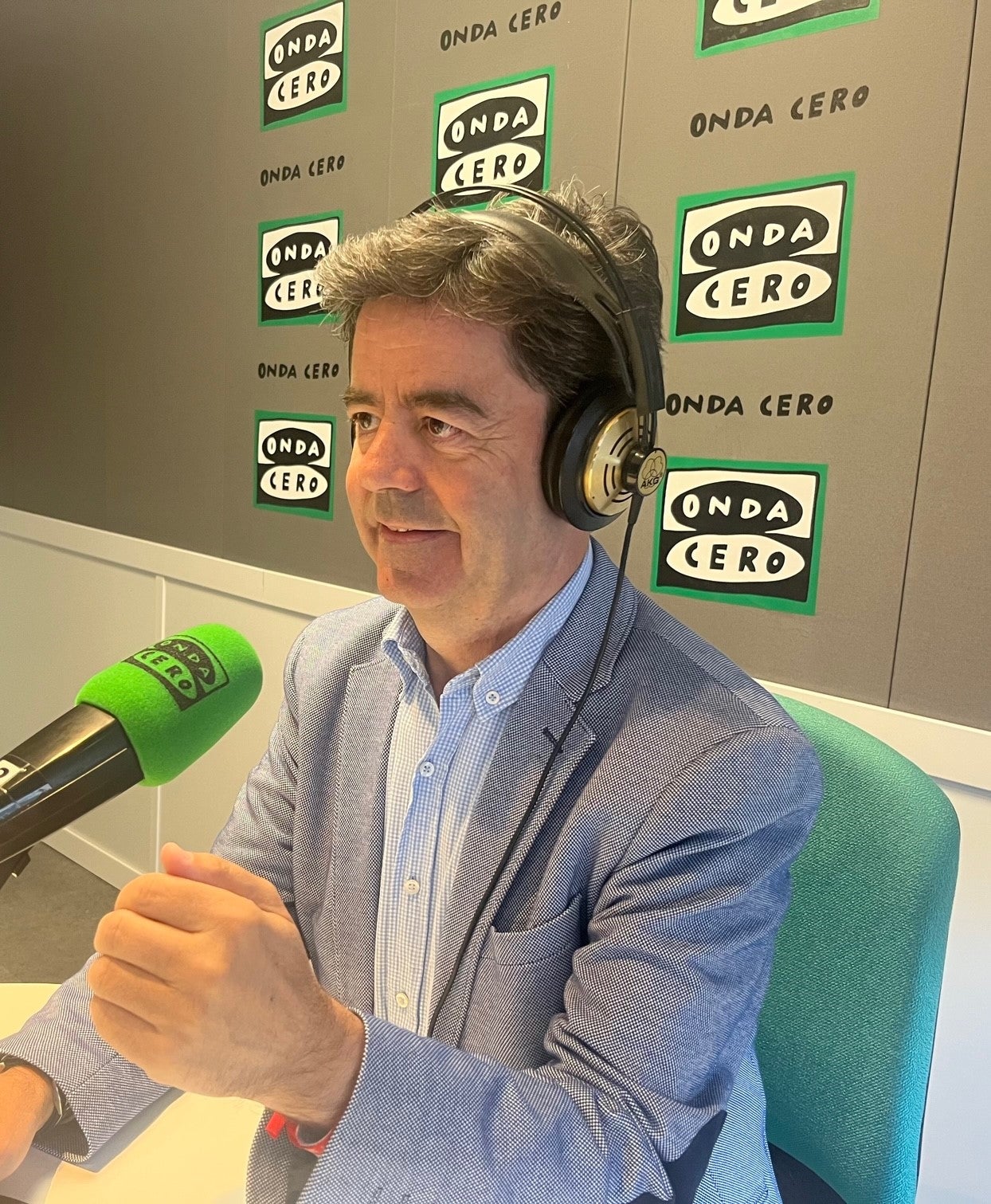 Luis Felipe, candidato por el PSOE, sueña con una Huesca moderna y de futuro Luis Felipe, candidato por el PSOE, sueña con una Huesca moderna y de futuro