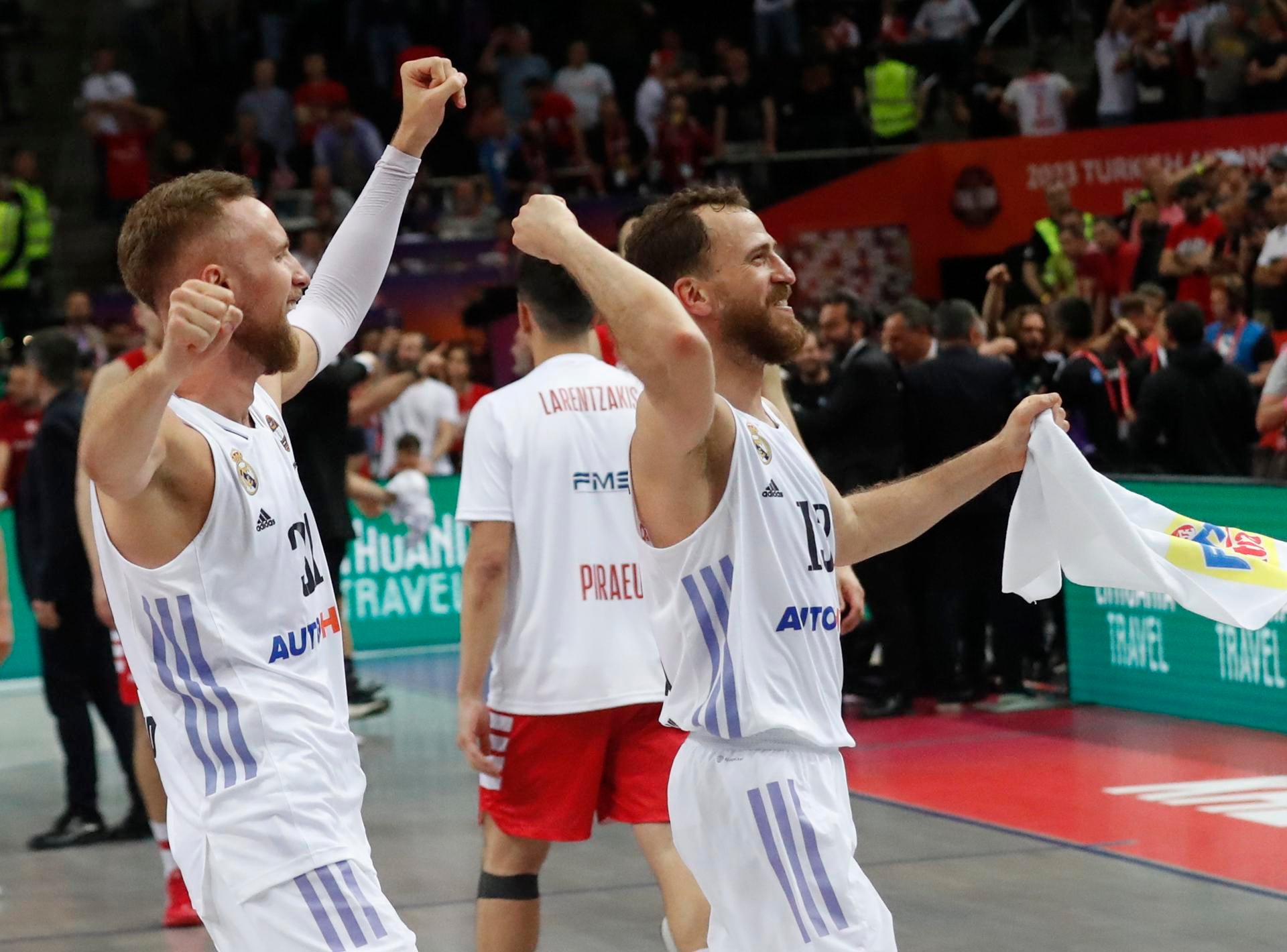 Sergio Rodríguez sobre la canasta de Llull: "Sabíamos que la iba a meter" Sergio Rodríguez sobre la canasta de Llull: "Sabíamos que la iba a meter"