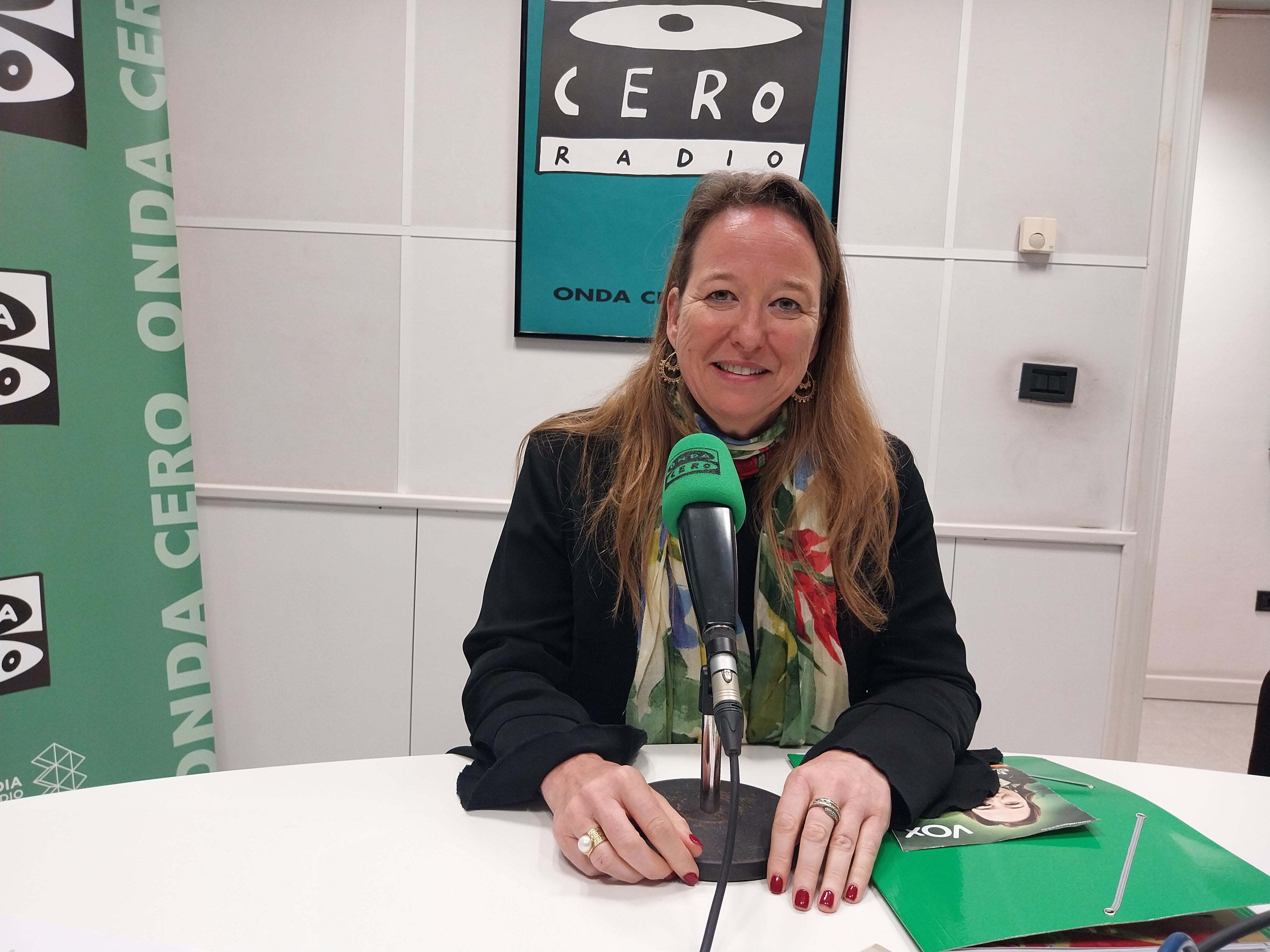 Leticia Díaz, candidata VOX Cantabria, afirma que no 'están aquí por sillones sino por políticas' Leticia Díaz, candidata VOX Cantabria, afirma que no 'están aquí por sillones sino por políticas'