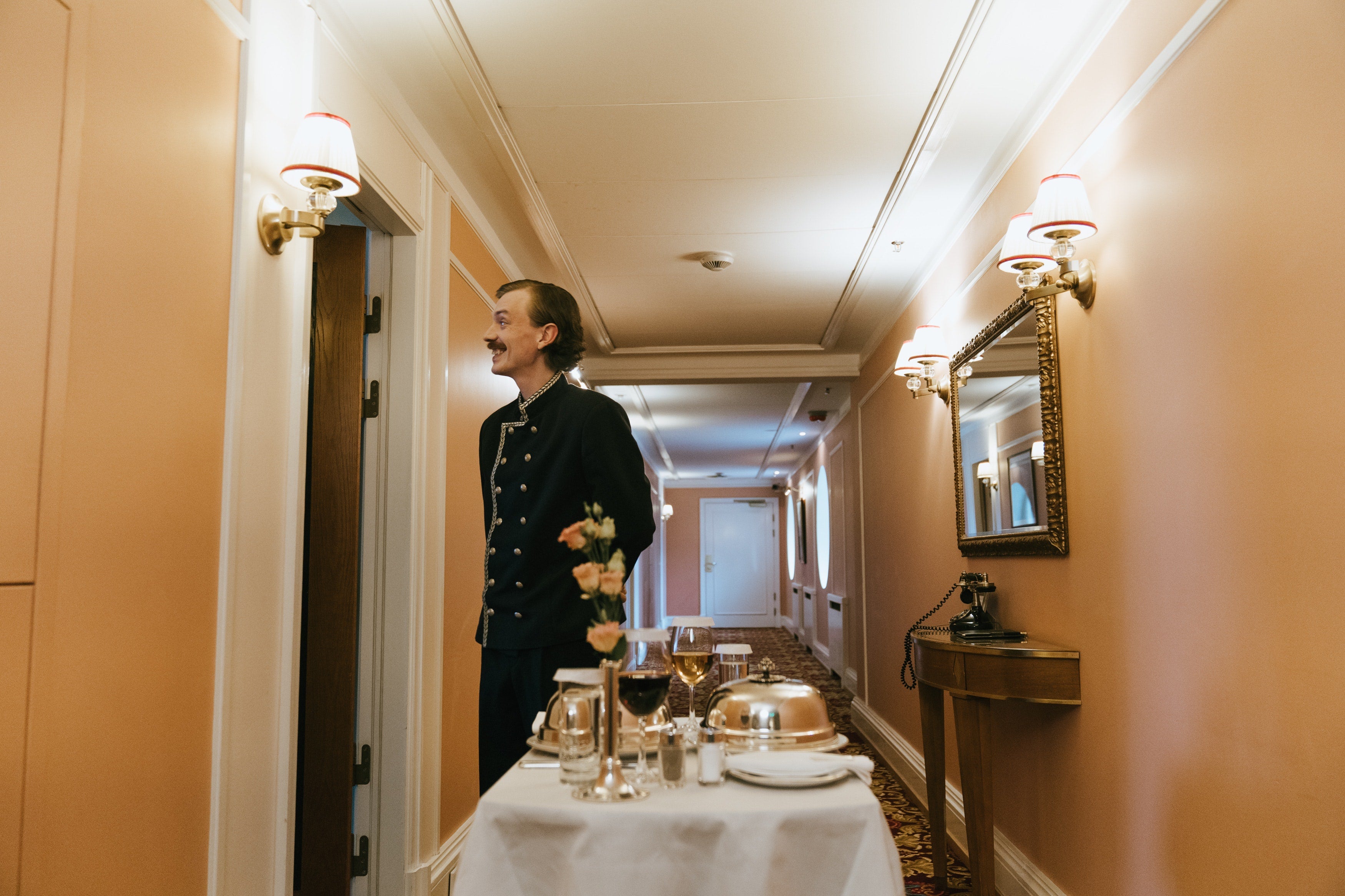 Los gremios: Conserjes de hotel o conseguidores de lo imposible Los gremios: Conserjes de hotel o conseguidores de lo imposible