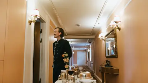 conserje hotel conserje hotel