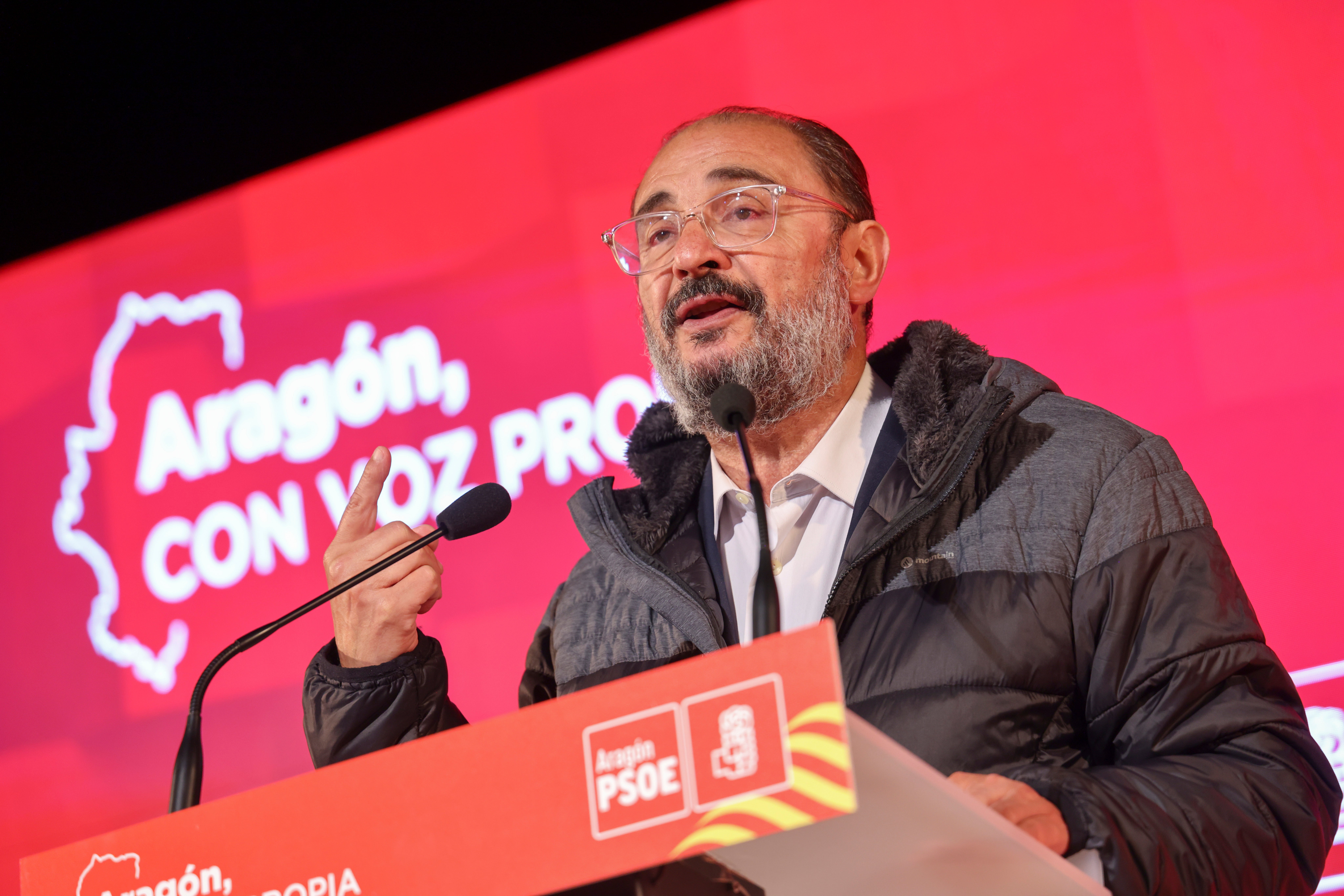 Javier Lambán revela que padece esclerosis múltiple desde 2010 Javier Lambán revela que padece esclerosis múltiple desde 2010