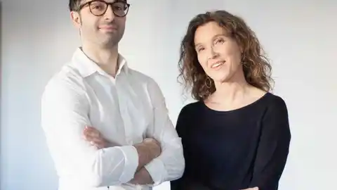 Izquierda Unida - Podemos propone la creación de un departamento para la obtención de fondos y la modificación de las tasas municipales .