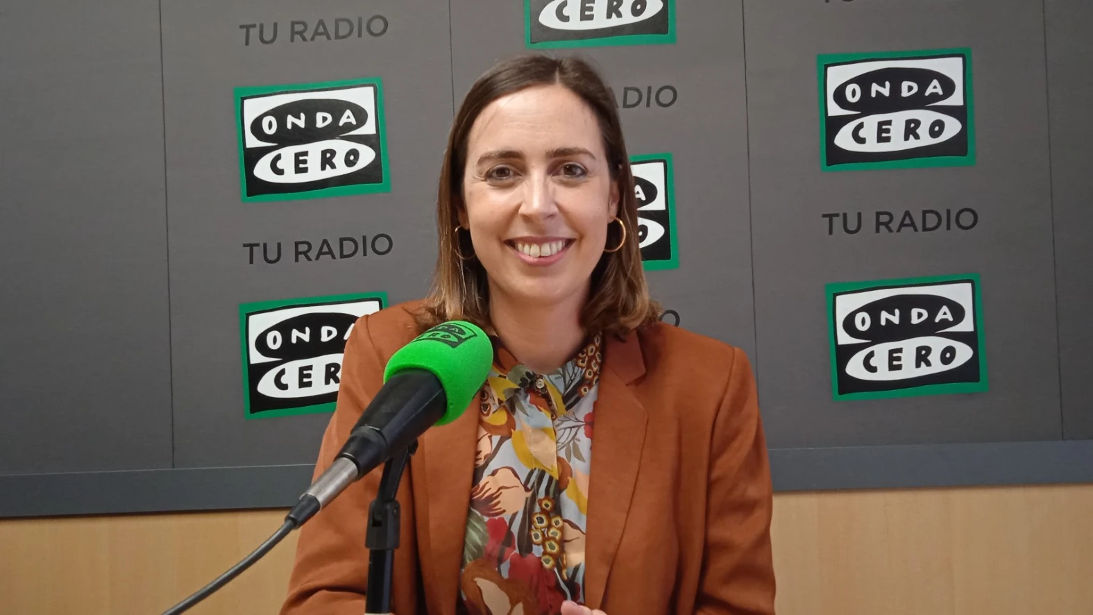 Esther Díez: "Una movilidad sostenible es imprescindible para que Elche sea una ciudad más habitable en el futuro" Esther Díez: "Una movilidad sostenible es imprescindible para que Elche sea una ciudad más habitable en el futuro"