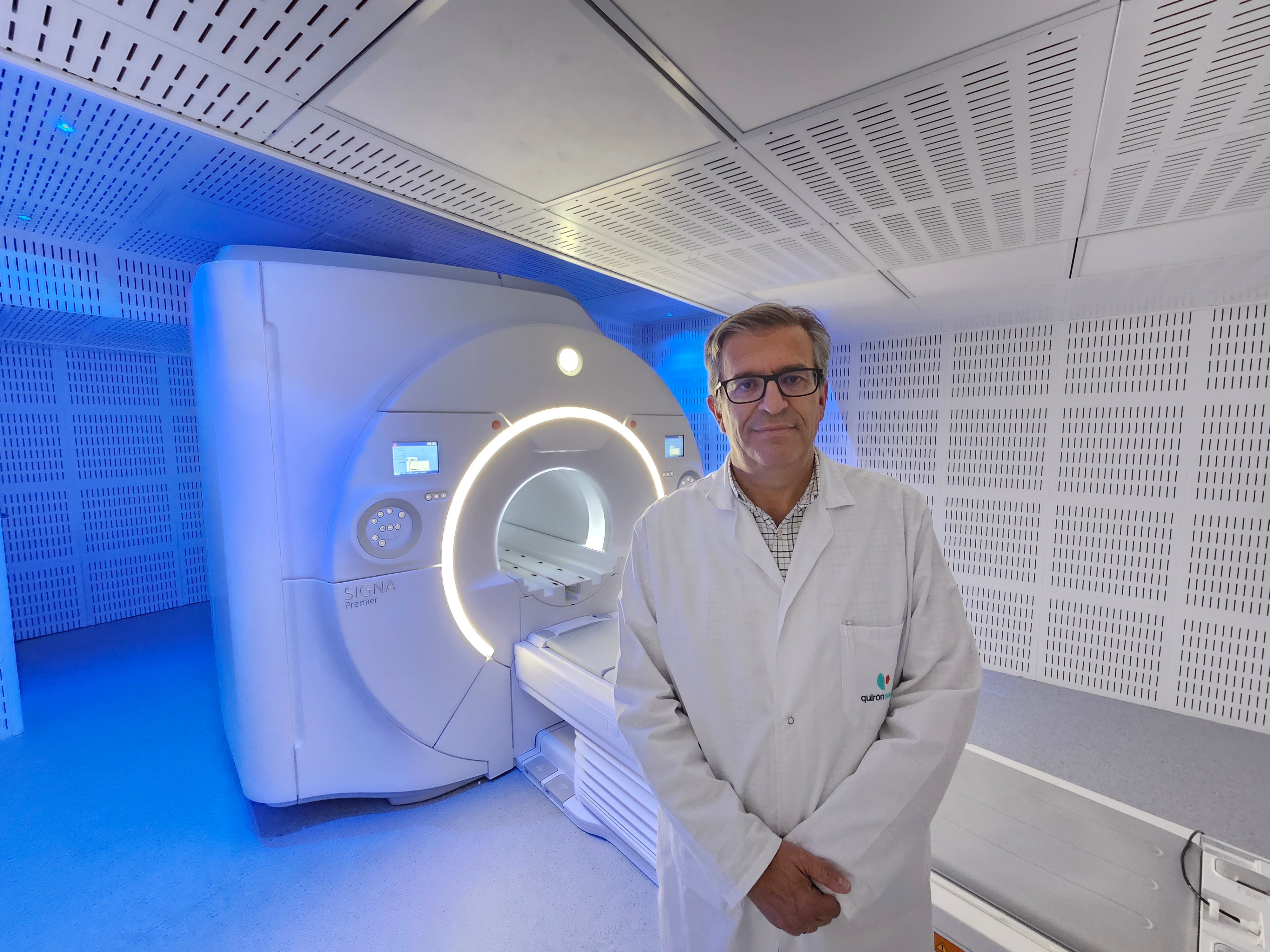 Quirónsalud Málaga incorpora una nueva resonancia más cómoda y eficiente gracias a la inteligencia artificial Quirónsalud Málaga incorpora una nueva resonancia más cómoda y eficiente gracias a la inteligencia artificial