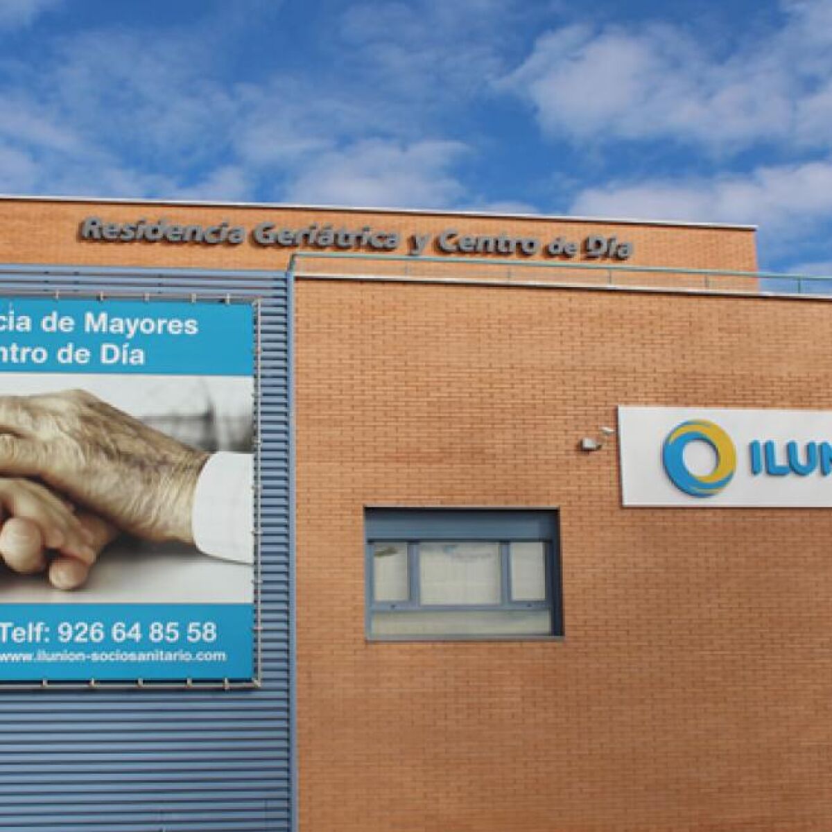 Dos muertos y diez afectados en un brote, por causas desconocidas, en una  residencia de mayores de La Solana | Onda Cero Radio