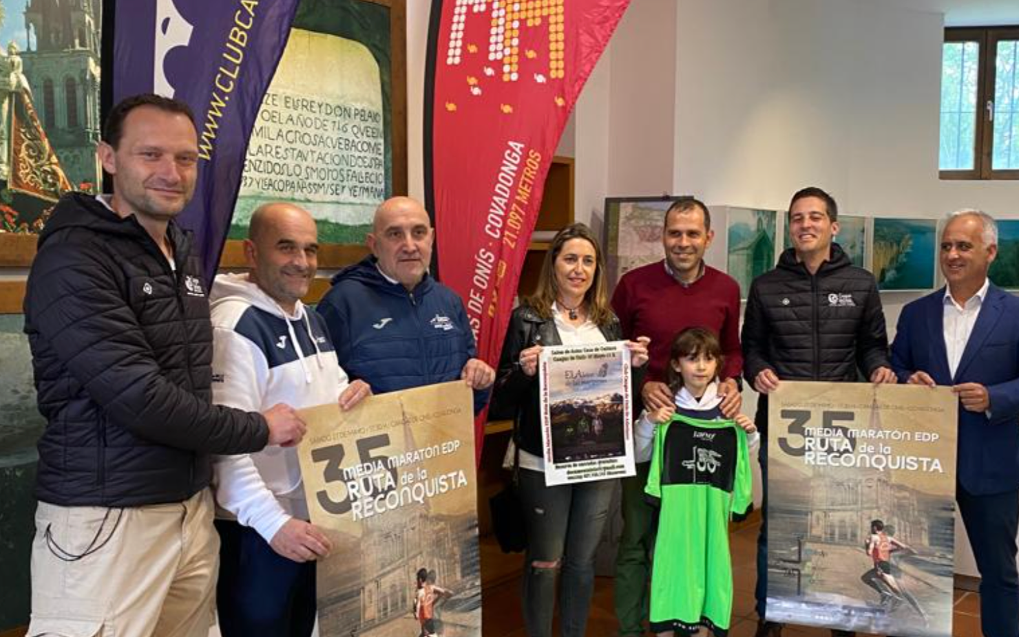 El Club Cangas de Onís Atletismo volverá a reunir a 900 atletas en la 35ª edición de la Media Maratón EDP Ruta de la Reconquista El Club Cangas de Onís Atletismo volverá a reunir a 900 atletas en la 35ª edición de la Media Maratón EDP Ruta de la Reconquista