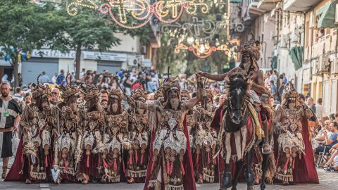 Moros y Cristianos de San Blas en Alicante 