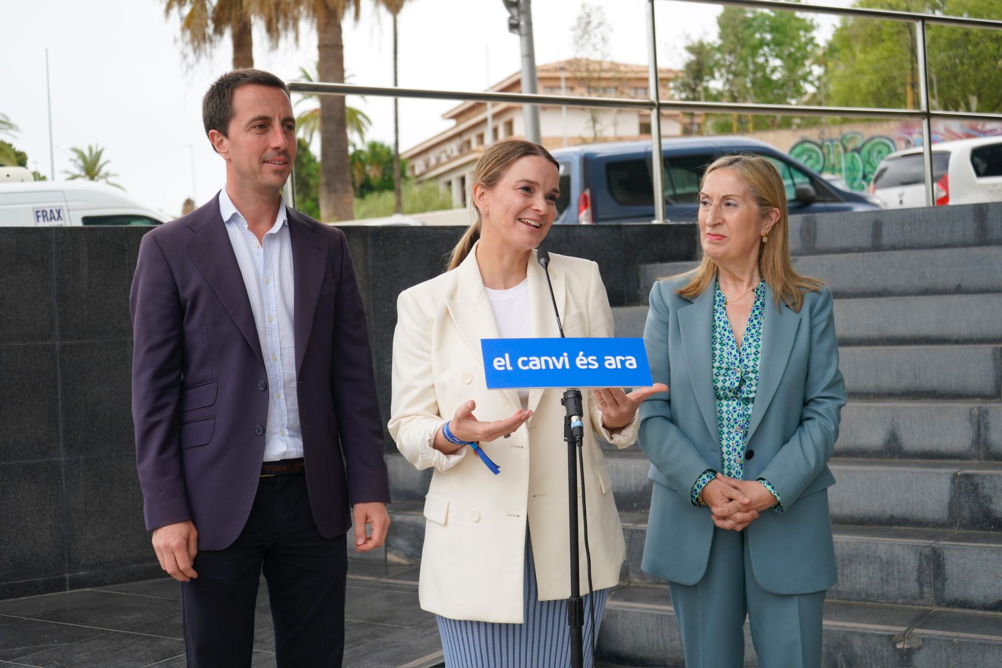 El PP balear propone que todos los Ayuntamientos cuenten con un psicólogo en las unidades de trabajo social El PP balear propone que todos los Ayuntamientos cuenten con un psicólogo en las unidades de trabajo social