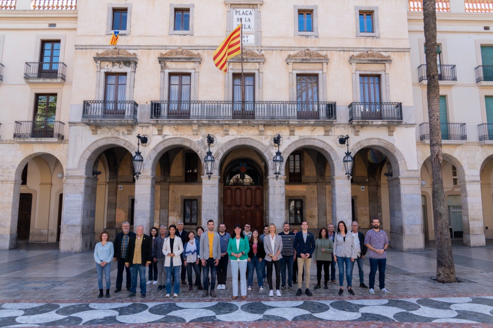 ERC defensa la internalització del servei de neteja a Vilanova per les millores en barris on abans no s'hi arribava ERC defensa la internalització del servei de neteja a Vilanova per les millores en barris on abans no s'hi arribava