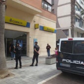 Imagen de la semana pasada de la policía en la oficina de Correos de Melilla