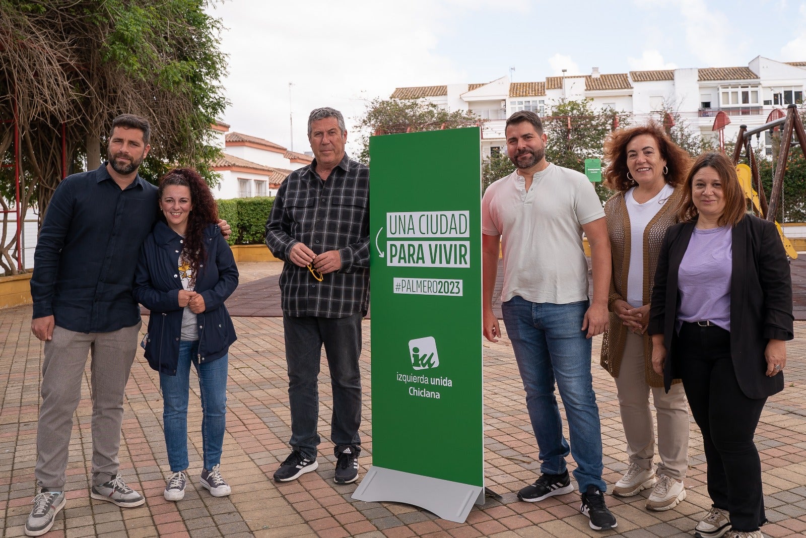 La propuesta de IU para "proteger" a Chiclana de la turistificación: "incrementar el IBI hasta un 150% a los acaparadores de viviendas vacías" La propuesta de IU para "proteger" a Chiclana de la turistificación: "incrementar el IBI hasta un 150% a los acaparadores de viviendas vacías"