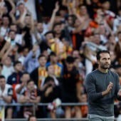 Rubén Baraja celebra el triunfo ante el Real Madrid