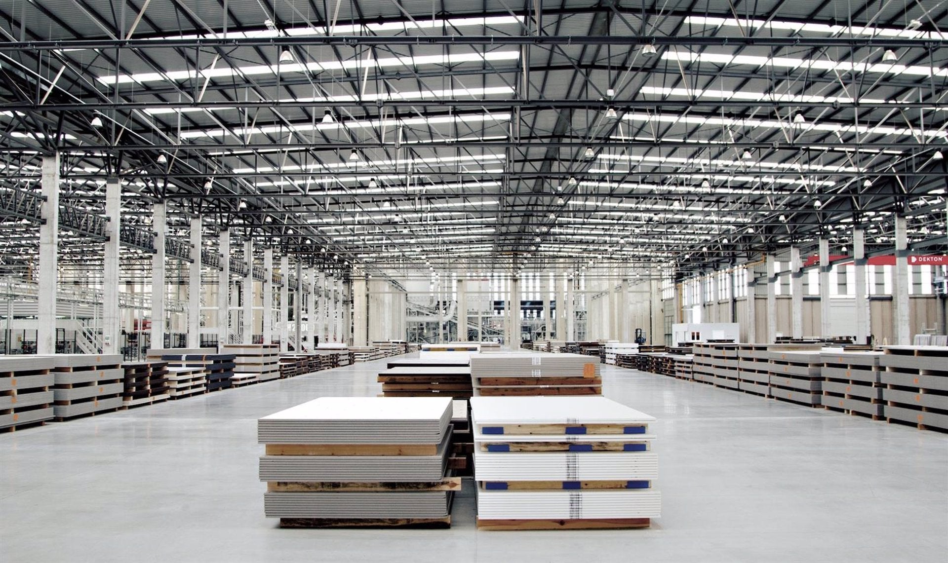 Cosentino construirá una nueva fábrica en Florida (EE.UU.) por cerca de 250 millones de euros Cosentino construirá una nueva fábrica en Florida (EE.UU.) por cerca de 250 millones de euros