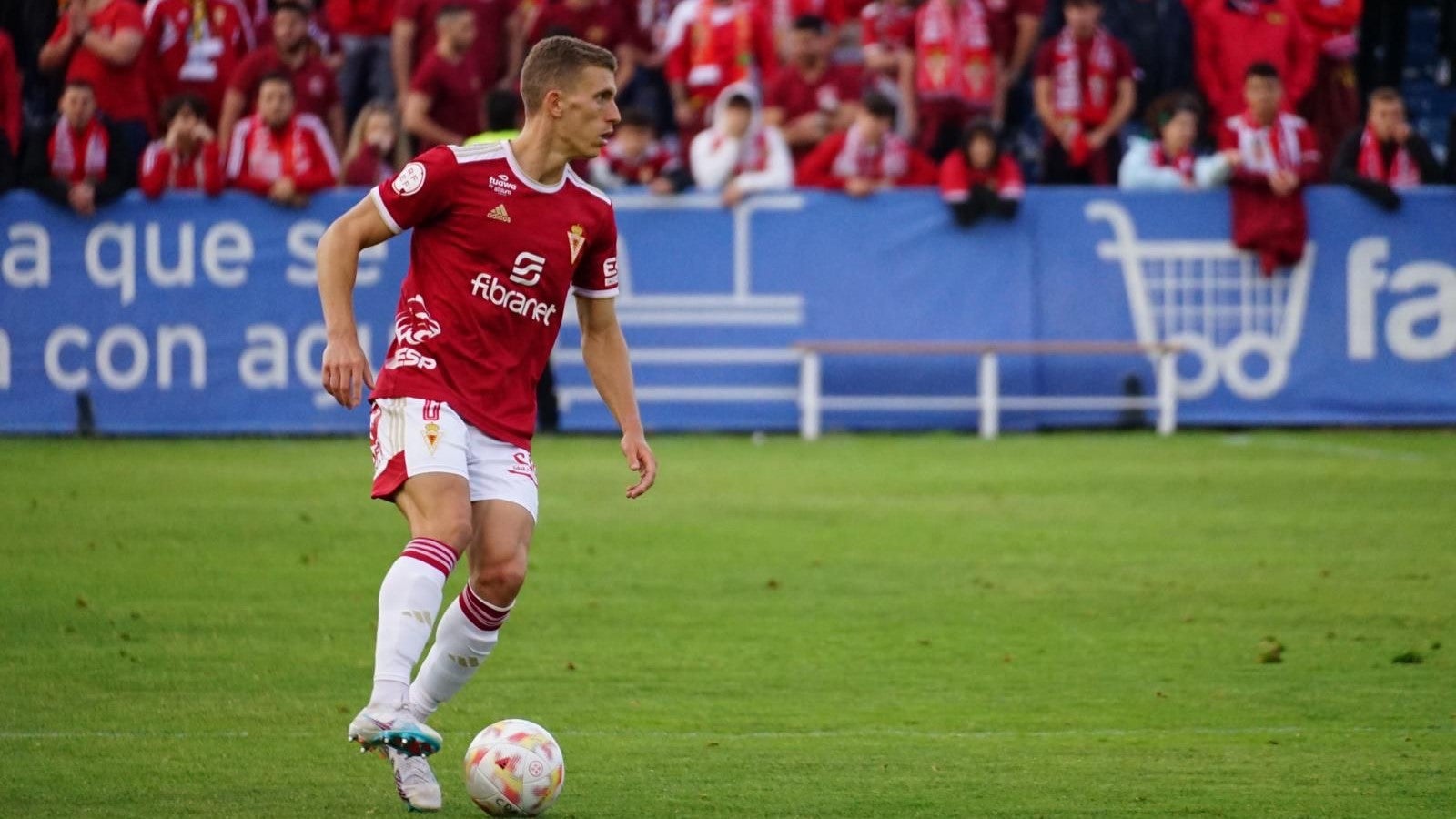 Alberto González: "El Real Murcia va a ganar y esperar otros resultados" Alberto González: "El Real Murcia va a ganar y esperar otros resultados"