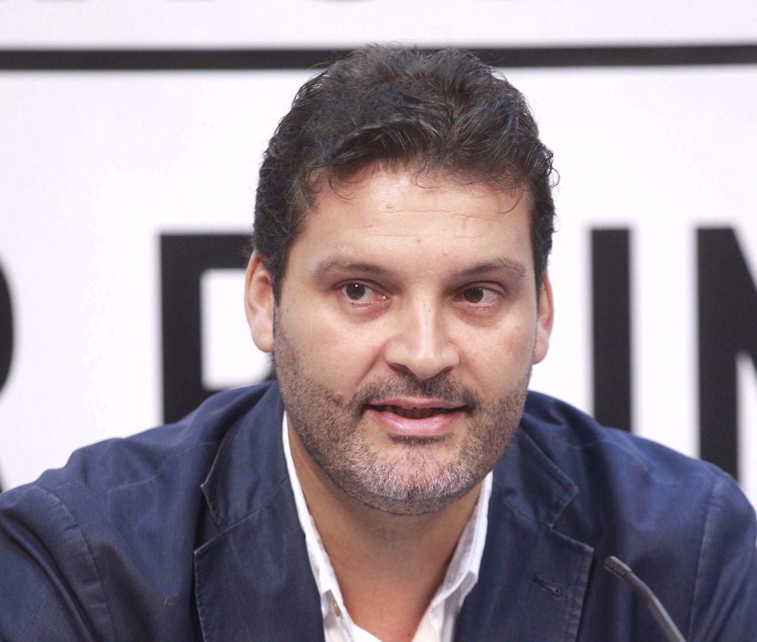 Detenido el número dos de la lista del PSOE al Ayuntamiento de Tenerife tras una agresión Detenido el número dos de la lista del PSOE al Ayuntamiento de Tenerife tras una agresión