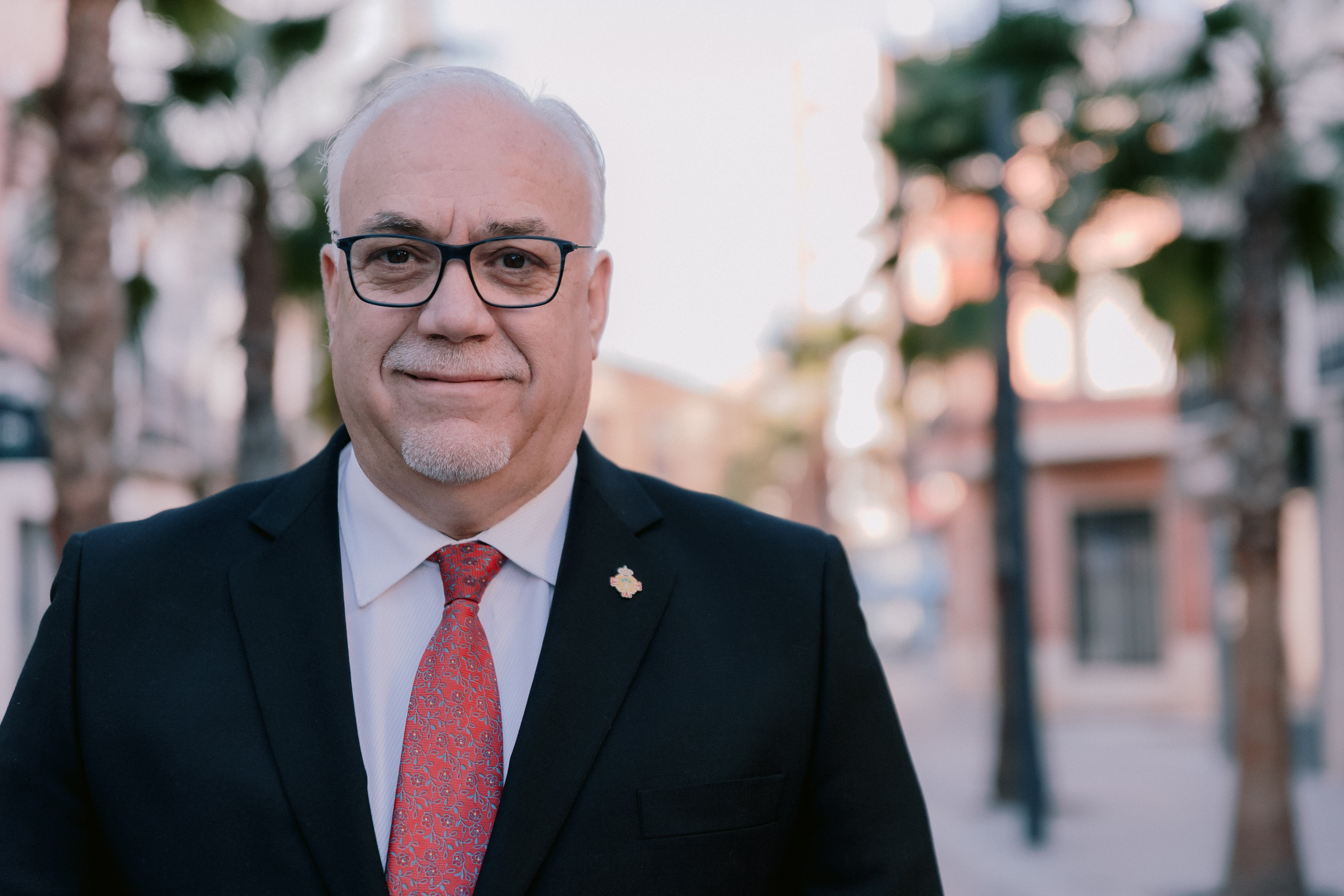 Hablamos con Julián Nieva, candidato a la alcaldía Hablamos con Julián Nieva, candidato a la alcaldía